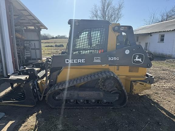 Image of John Deere 325G Primary image