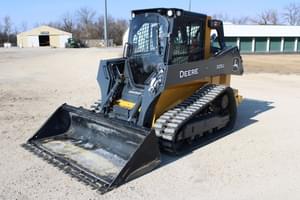 2023 John Deere 325G Image