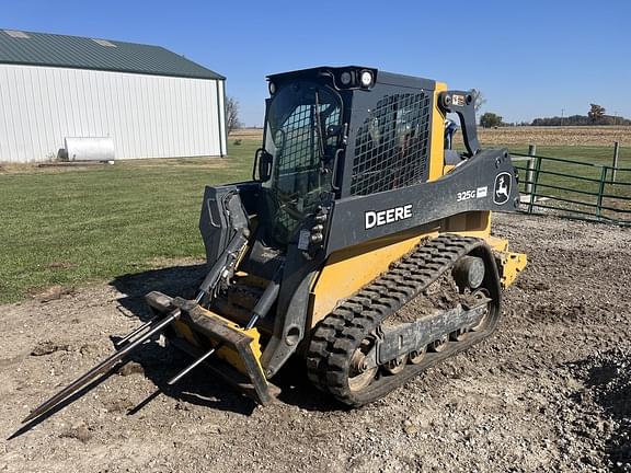 Image of John Deere 325G equipment image 2