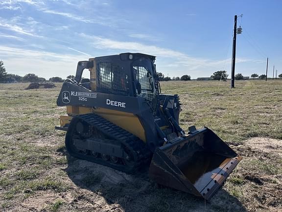 Image of John Deere 325G equipment image 4