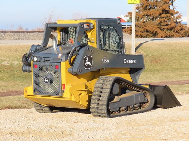 Image of John Deere 325G equipment image 4