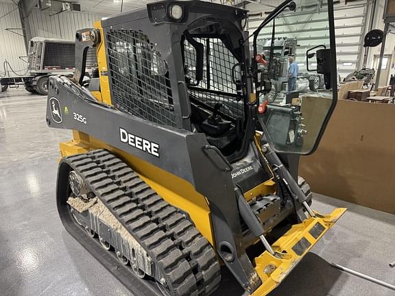 Image of John Deere 325G Primary image