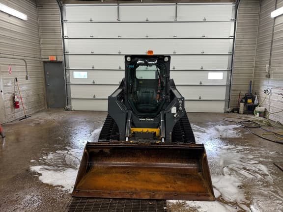 Image of John Deere 325G equipment image 4