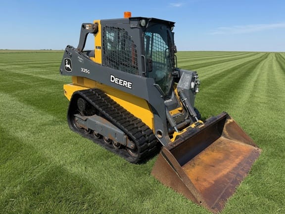 2023 John Deere 325G Equipment Image0