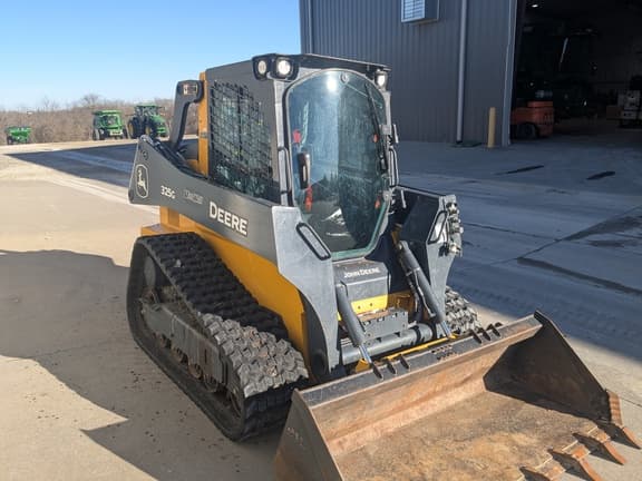 Image of John Deere 325G equipment image 1