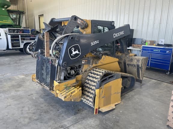 Image of John Deere 325G equipment image 1