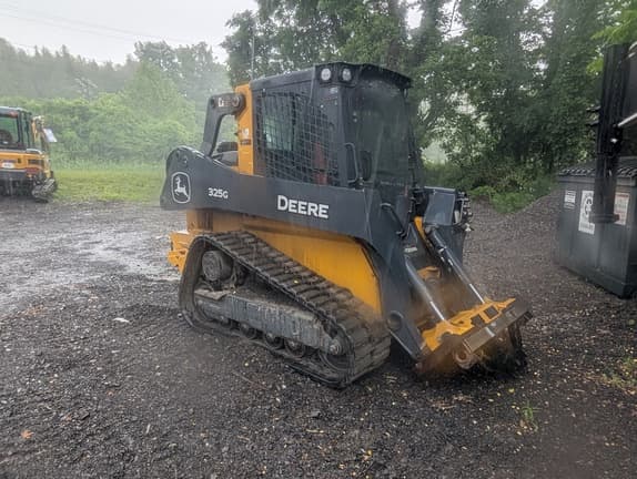 Image of John Deere 325G equipment image 3