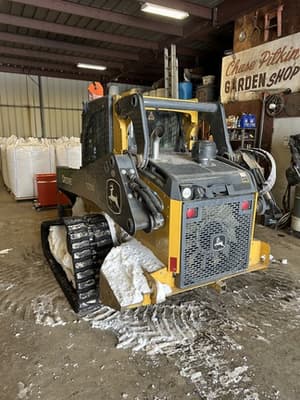 2023 John Deere 325G Image