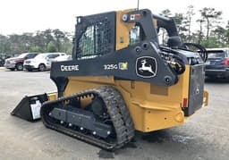 Image of John Deere 325G Primary image