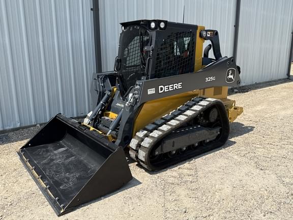 Image of John Deere 325G equipment image 1