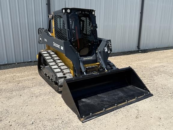 Image of John Deere 325G equipment image 4
