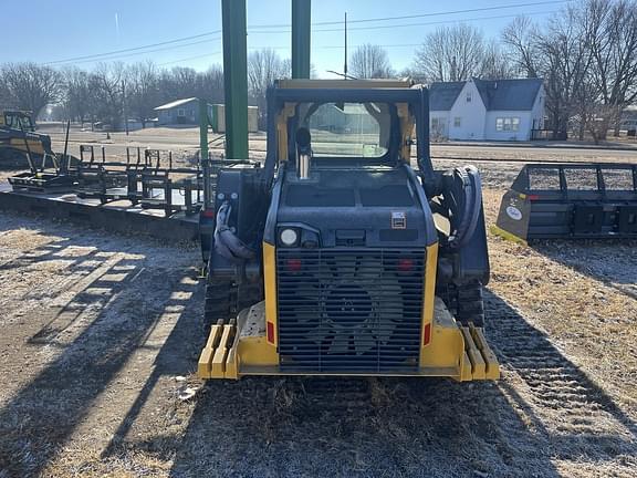 Image of John Deere 325G equipment image 2