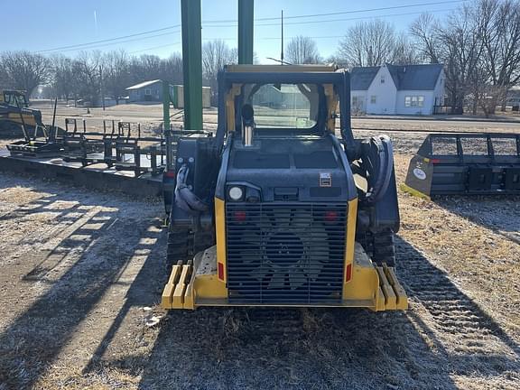 Image of John Deere 325G equipment image 3