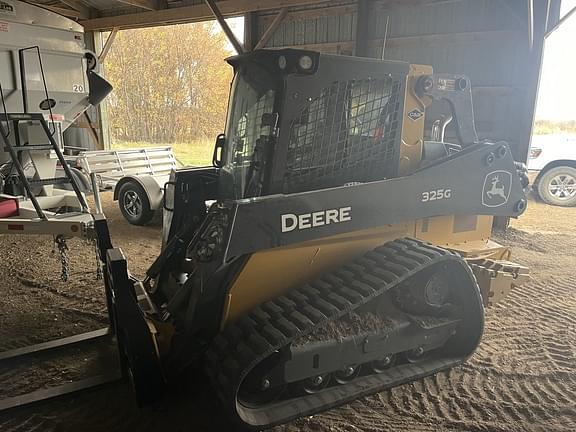 Image of John Deere 325G equipment image 2