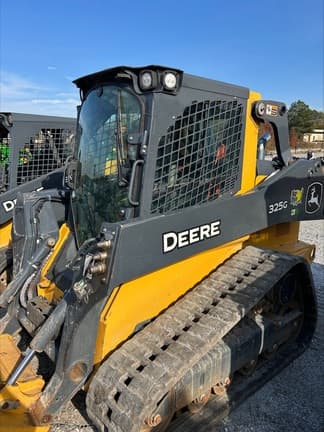 Image of John Deere 325G equipment image 1