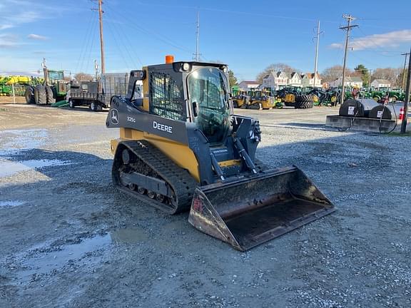 Image of John Deere 325G equipment image 1