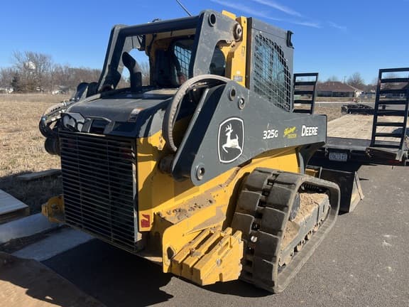 Image of John Deere 325G equipment image 2