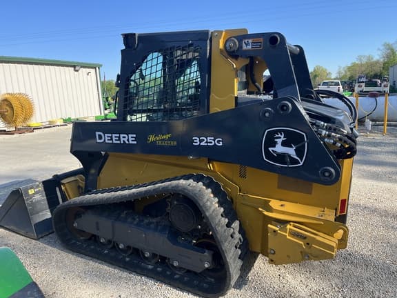 Image of John Deere 325G equipment image 3