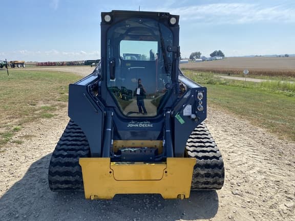 Image of John Deere 325G equipment image 4