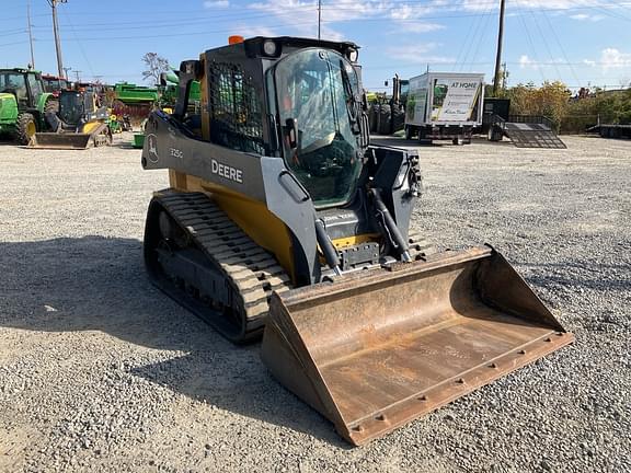 Image of John Deere 325G equipment image 1