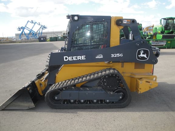 Image of John Deere 325G Primary image