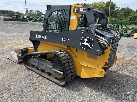 Image of John Deere 325G equipment image 2
