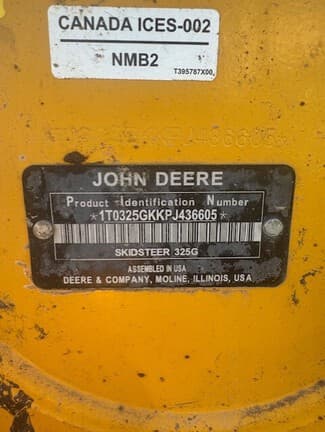 Image of John Deere 325G equipment image 4