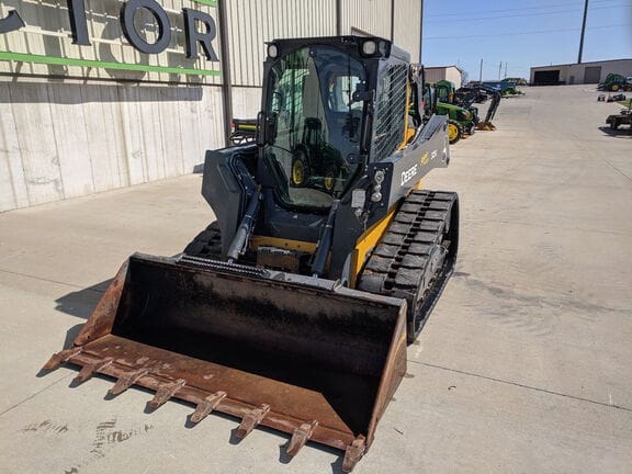 2023 John Deere 325G Equipment Image0