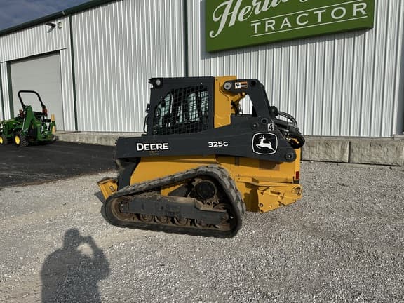 Image of John Deere 325G equipment image 4