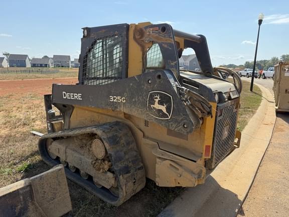 Image of John Deere 325G equipment image 3
