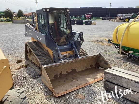 2023 John Deere 325G Equipment Image0