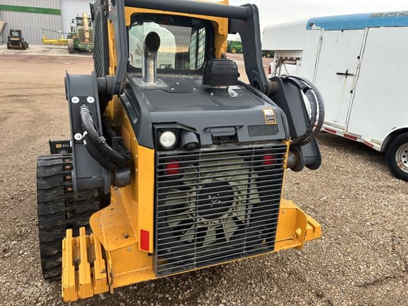 Image of John Deere 325G equipment image 2