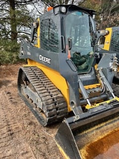 2023 John Deere 325G Equipment Image0