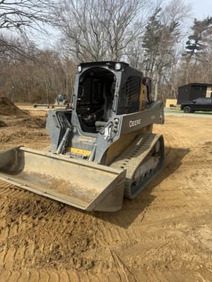 2023 John Deere 325G Image