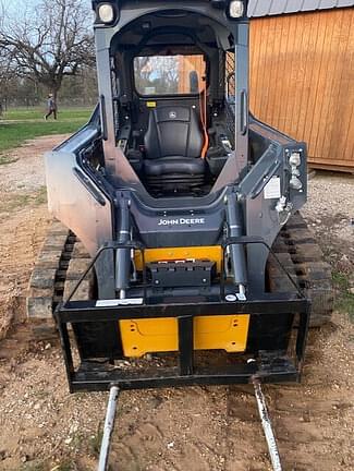 Image of John Deere 325G equipment image 4