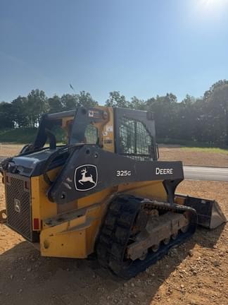 Image of John Deere 325G equipment image 4