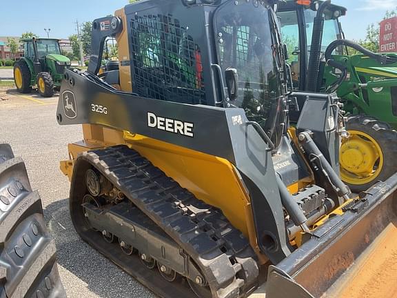Image of John Deere 325G equipment image 3