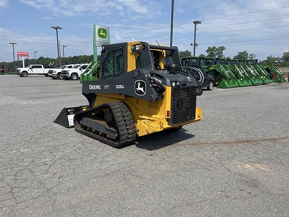 Image of John Deere 325G equipment image 3