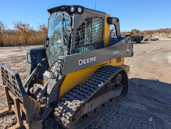 Image of John Deere 325G Primary image