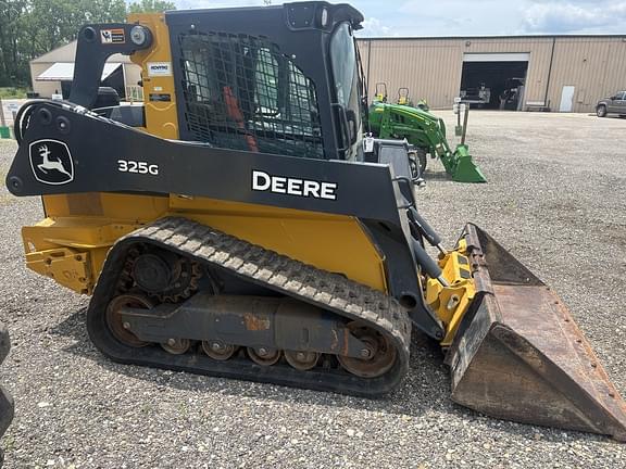 Image of John Deere 325G equipment image 1