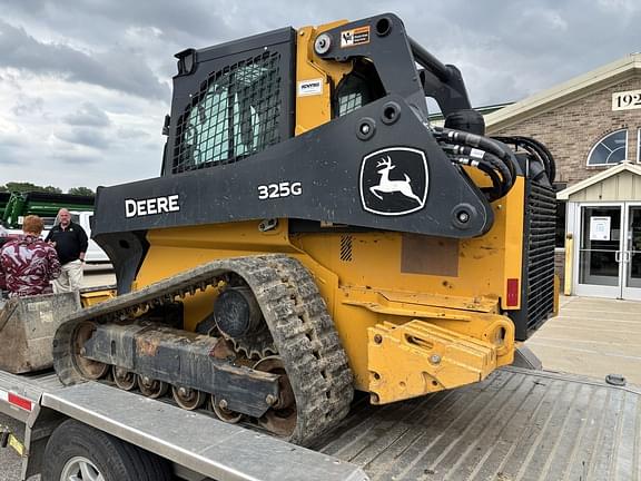 Image of John Deere 325G equipment image 4