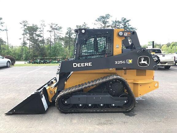 Image of John Deere 325G equipment image 4
