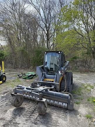 Image of John Deere 325G equipment image 4