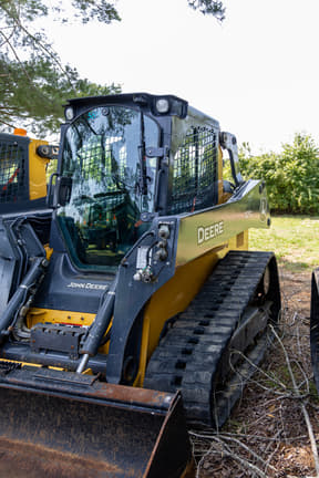 Image of John Deere 325G equipment image 3