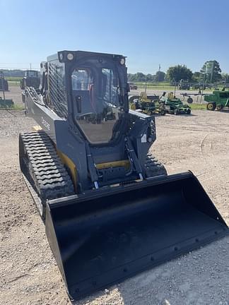 Image of John Deere 325G Primary image