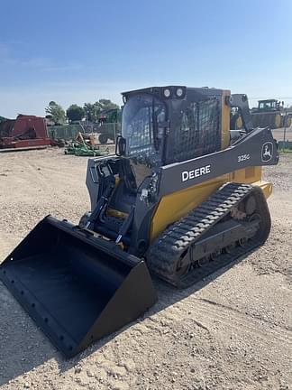 Image of John Deere 325G equipment image 1