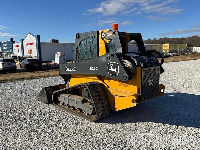 Image of John Deere 325G equipment image 2