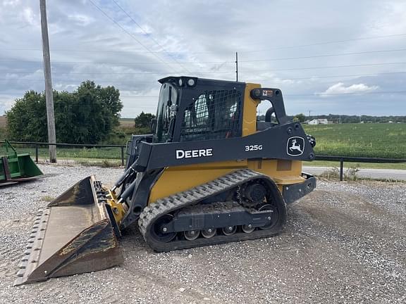 Image of John Deere 325G Primary image