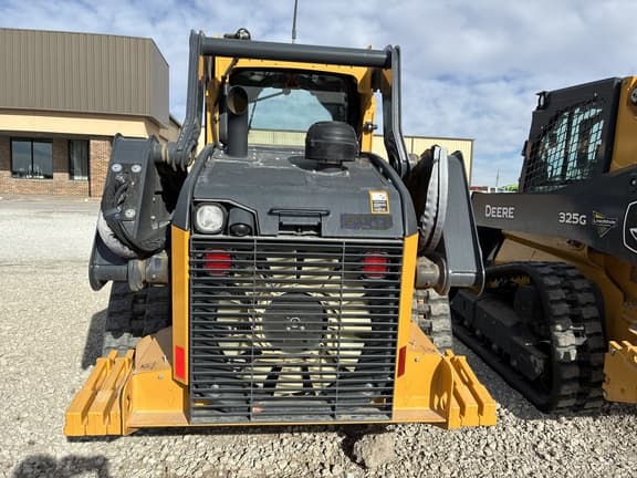 Image of John Deere 325G equipment image 4