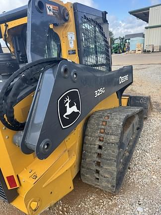 Image of John Deere 325G equipment image 2